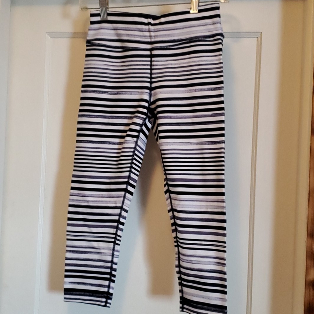 Athletic pants